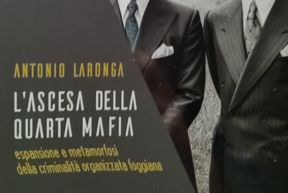 "Quarta mafia", parte seconda. Recensione