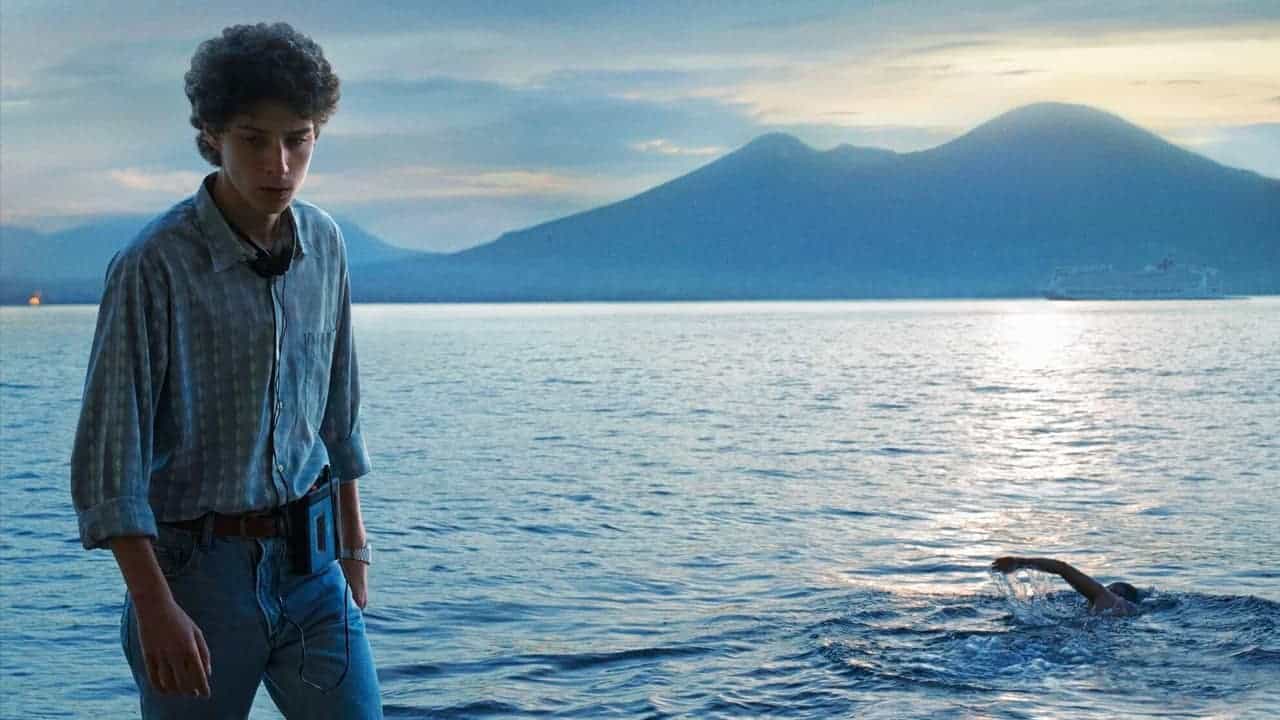 E’ stata la mano di Dio, recensione al film di Dino Petralia