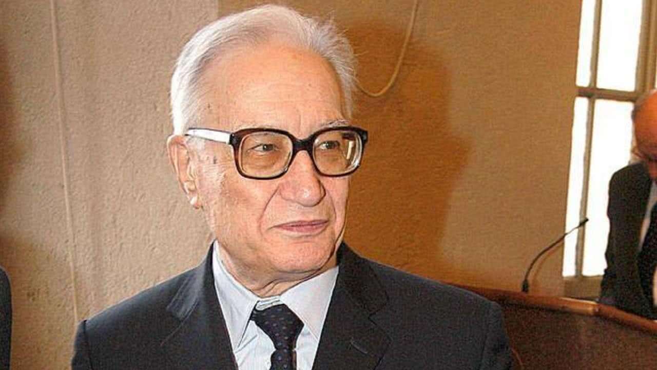 La scomparsa di un grande Maestro: Piero Schlesinger   di Luigi Salvato