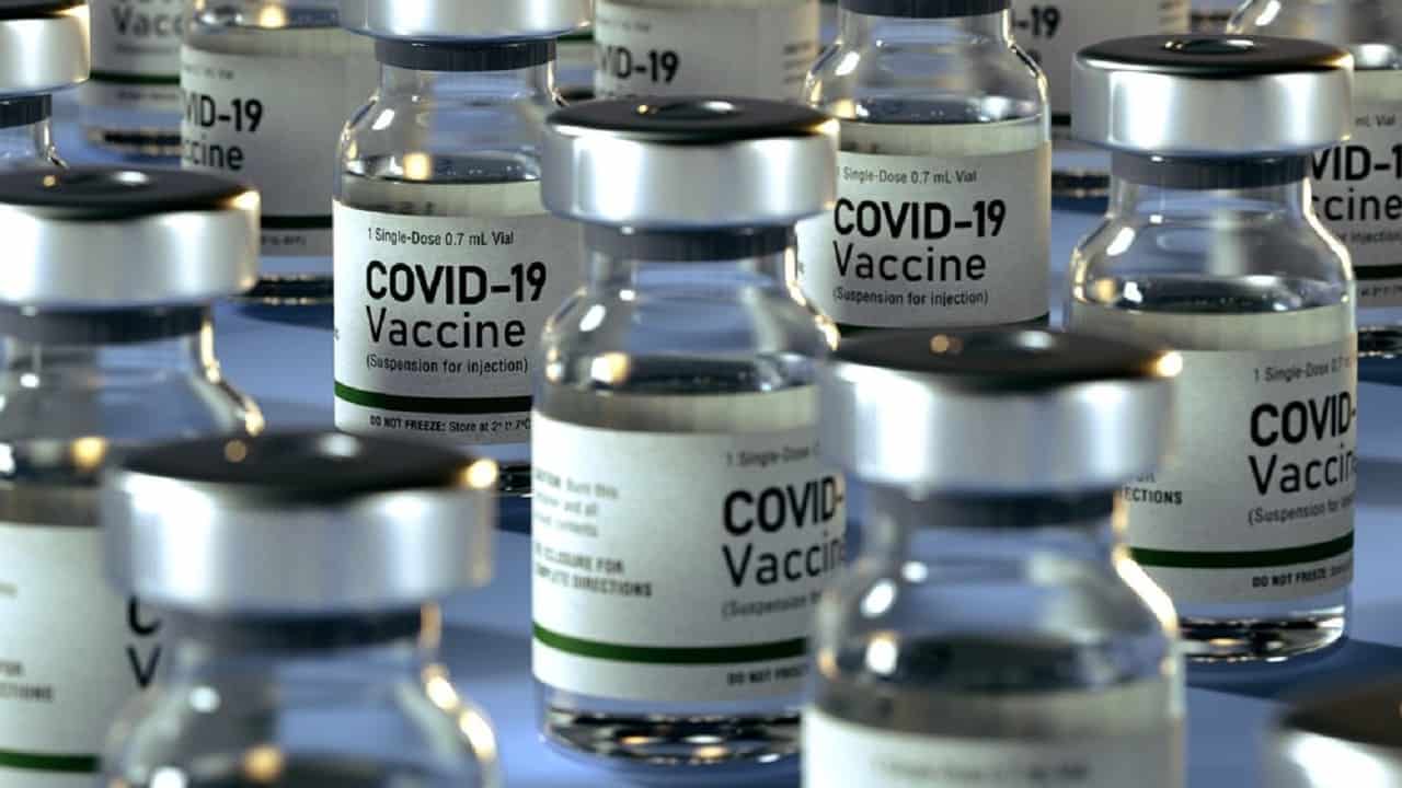 Il vaccino anti Covid nel rapporto di lavoro. Riflessioni a partire dall’ordinanza cautelare del Giudice del lavoro di Messina.   