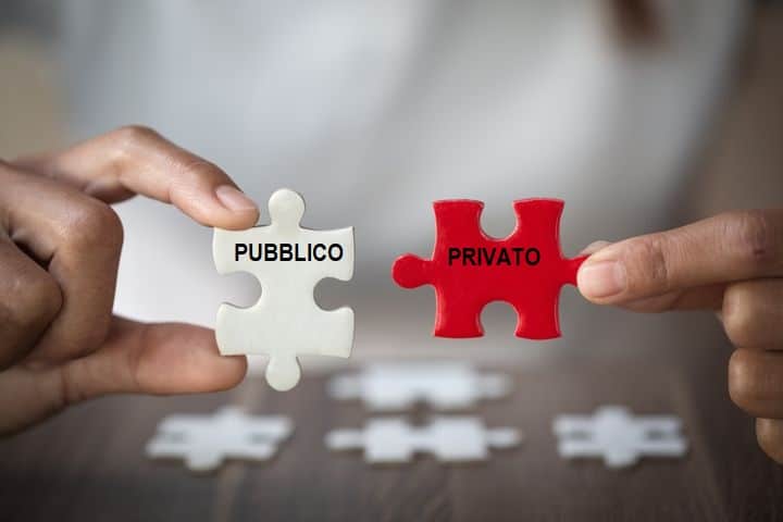 Le interferenze tra i beni pubblici e i beni privati nella teoria generale e nell’esperienza pratica