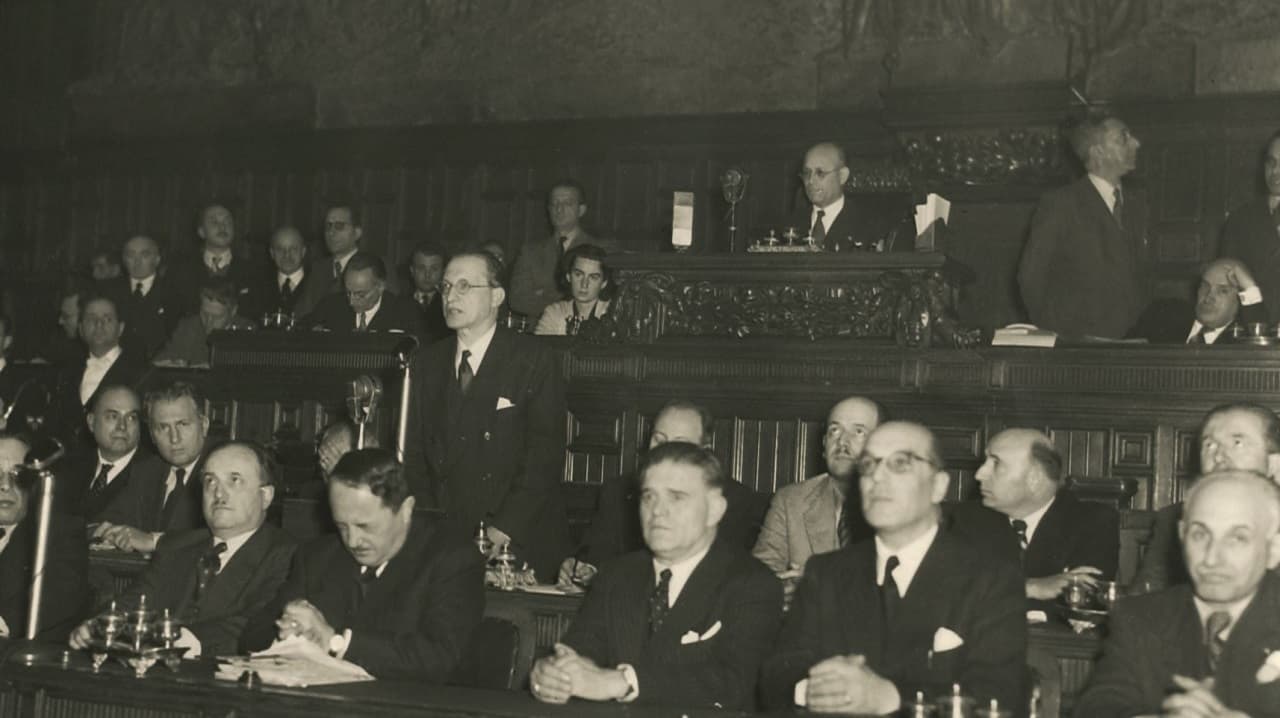 I nuovi artt. 9 e 41 Cost.: centralità dell’uomo e limiti di revisione costituzionale