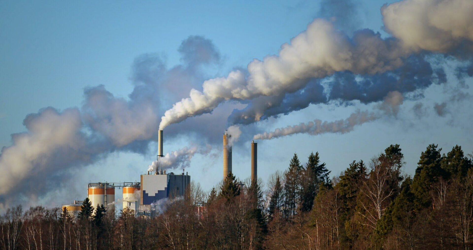 Il risarcimento del danno provocato dall’amministrazione nazionale per violazione della disciplina sulla qualità dell’aria: una questione ancora aperta (nota a CGUE 22 dicembre 2022 C-61/21) di Giulia Torta