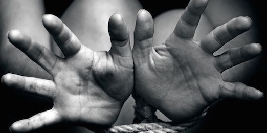 Stato di necessità per reati commessi da vittime di tratta: l’art. 54 c.p. tra principi generali e interpretazione conforme