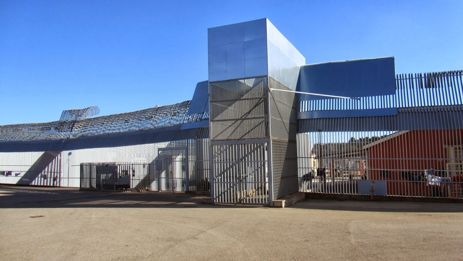 Il riesame del trattenimento tra garanzie europee e controllo giurisdizionale effettivo