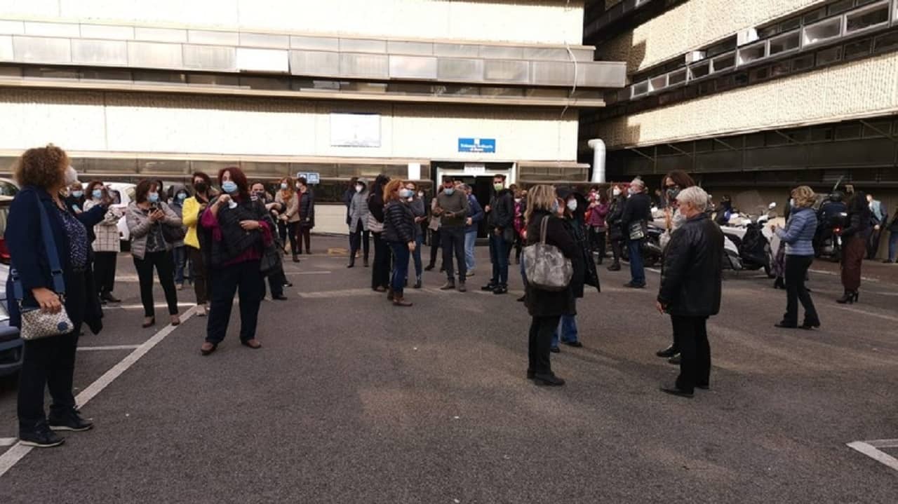 Emergenza sanitaria e organizzazione degli uffici. Il ruolo dell’autogoverno