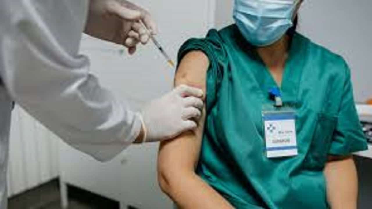 L’autorizzazione condizionata non implica il carattere sperimentale deI vaccino (nota a TAR FVG, 10 09 2021 n. 261)