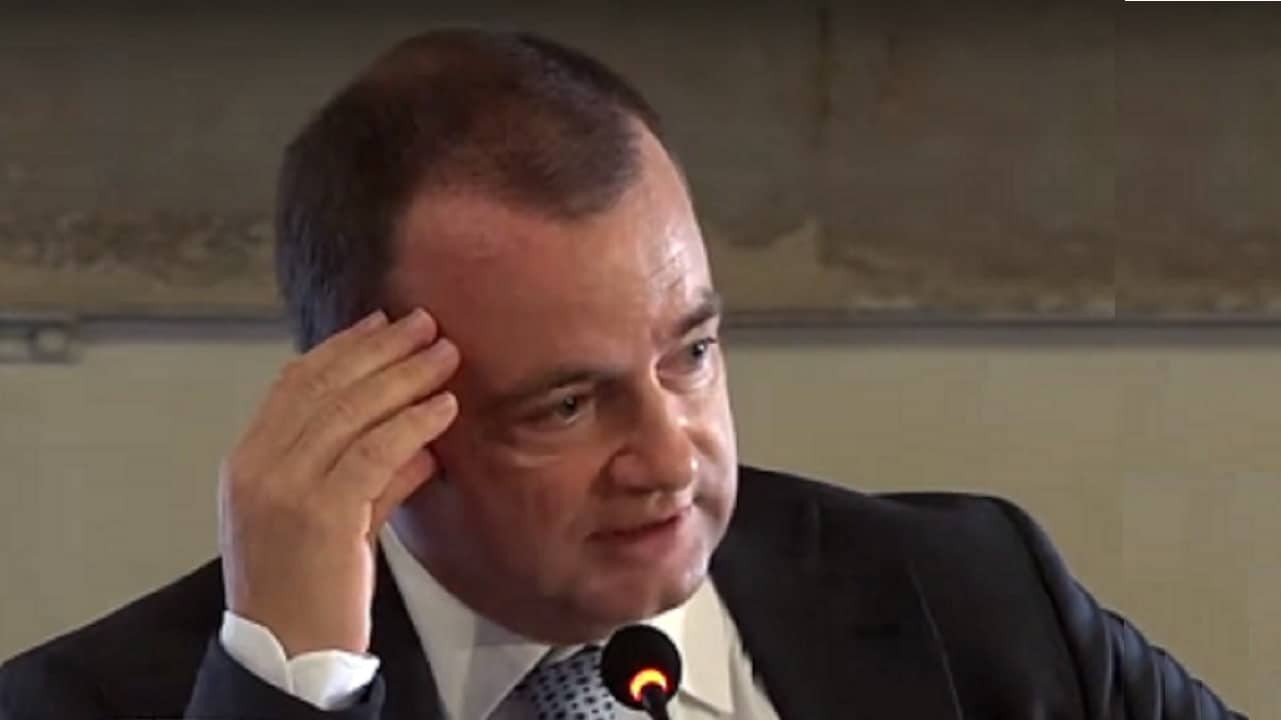 Esclusione di prestazioni pubbliche per indegnità. Alti e bassi della Corte Costituzionale di Roberto Bellè