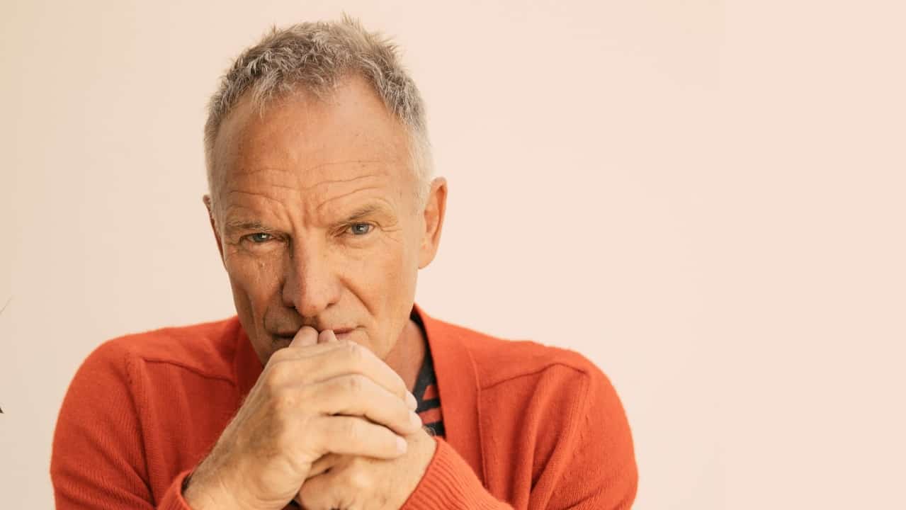 Ponti versus muri, o muri e ponti. 2) Sting - The bridge